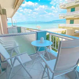 https://a-wonderful-apartment-in-front-of-the-sea.hotels-of-thessaloniki.com