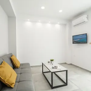 Kiani Apts Kalyves